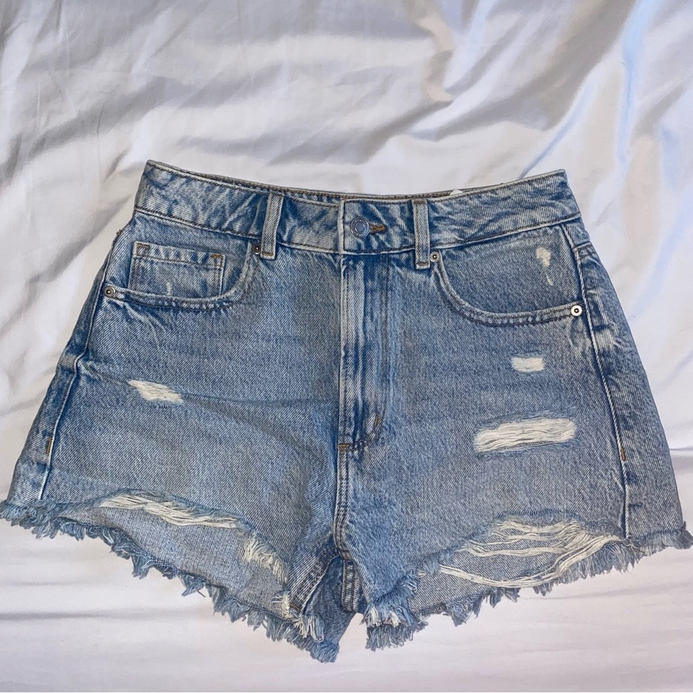 Dynamite Light Blue Distressed Jean Shorts